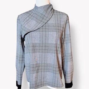 ZARA Black & White Plaid Checkered Asymmetric Blouse Women’s Top